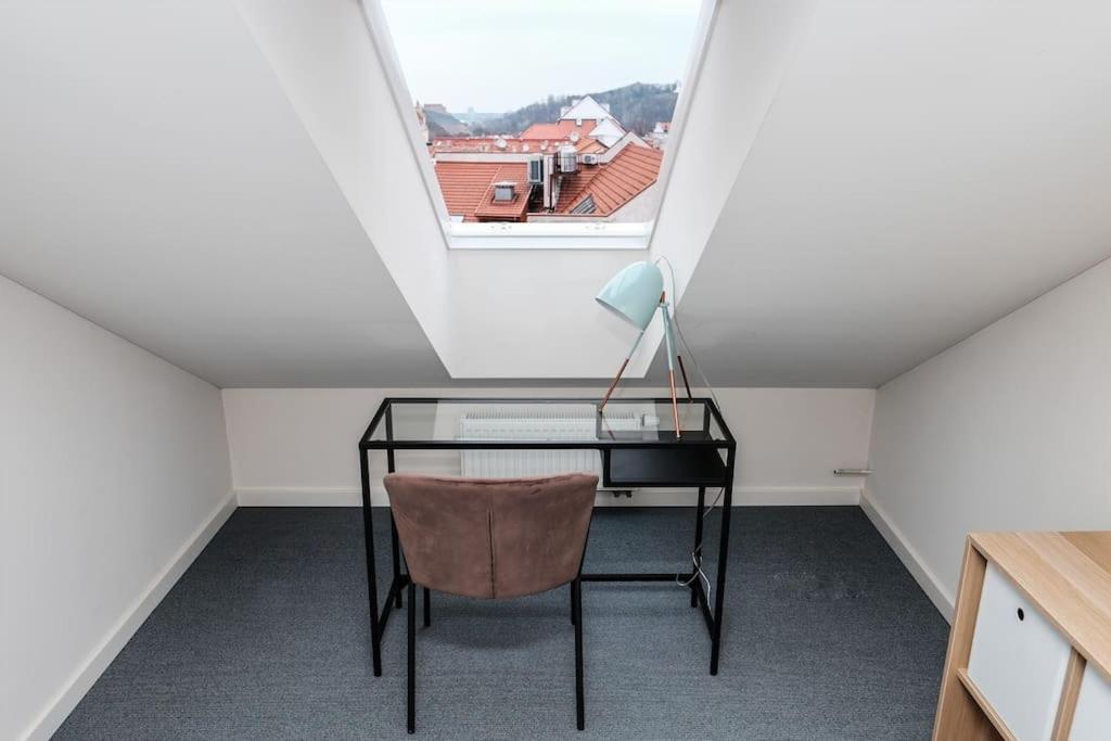 #Stayhere - Spacious Luxury Town Hall 3Bdr Apartment VNO Exterior foto