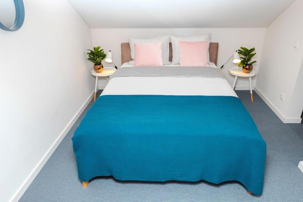 #Stayhere - Spacious Luxury Town Hall 3Bdr Apartment VNO Exterior foto